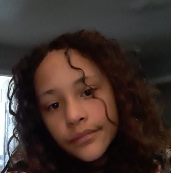 Meet your Posher, Naomi - Picture 1 of 1